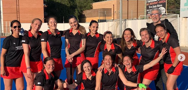 Campeonas_liga_mamis_castelldefels-Hockey-club_9por9.